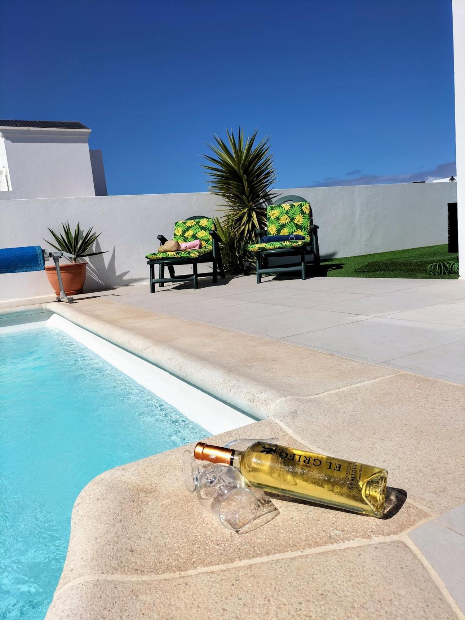 Lovely Villa Agua & Fuego,Heated Pool プラヤ・ブランカ エクステリア 写真